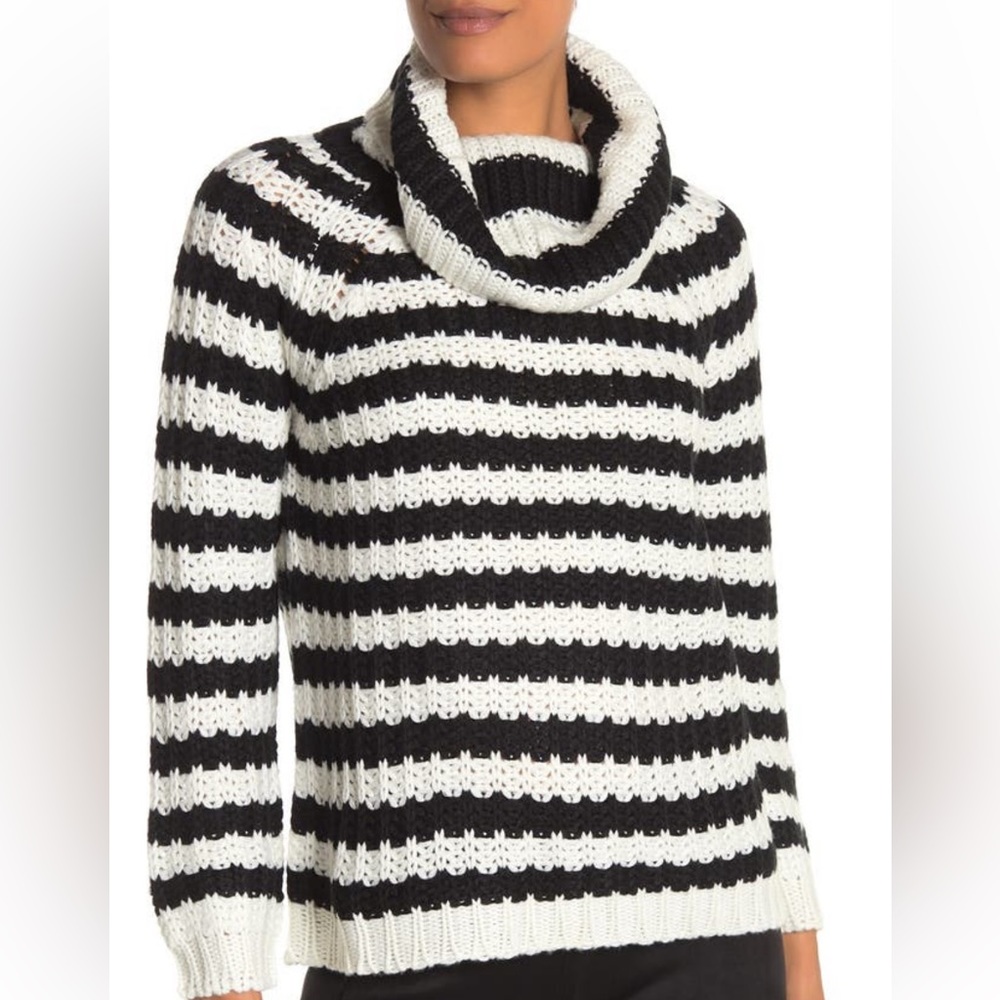 Catherine Malandrino Novelty Stitch Stripe Turtleneck Sweater. Small.